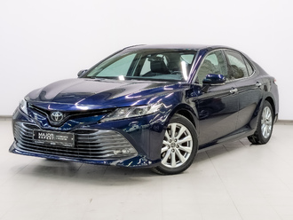 фото Toyota Camry VIII 2018
