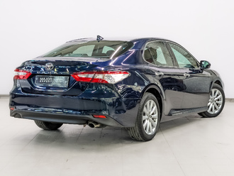 фото Toyota Camry VIII 2018