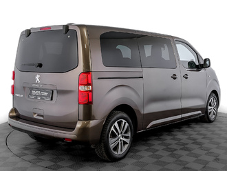 фото Peugeot Traveller 2017