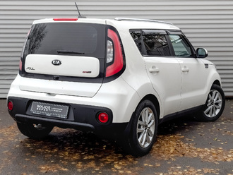 фото Kia Soul II 2017