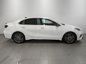 фото Kia Cerato IV 2021