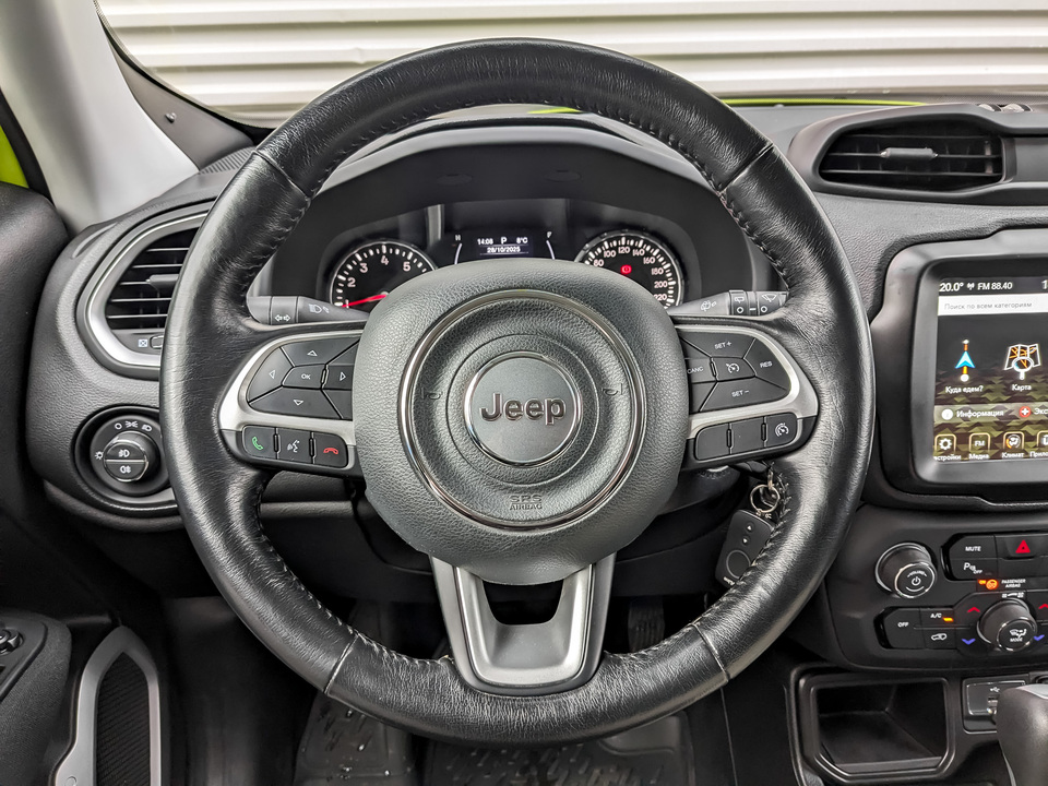 Jeep Renegade с пробегом в автосалоне Форис Авто