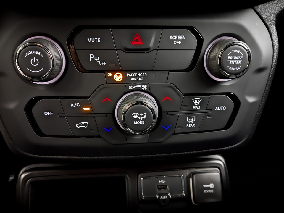 Jeep Renegade с пробегом в автосалоне Форис Авто