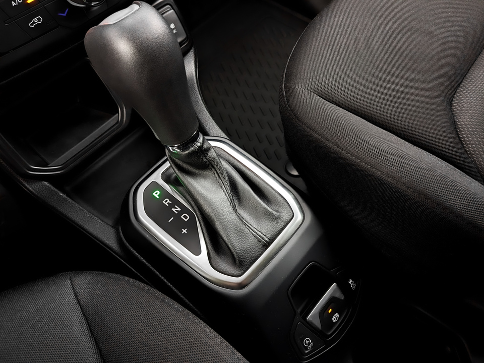 Jeep Renegade с пробегом в автосалоне Форис Авто