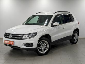 фото Volkswagen Tiguan I 2014