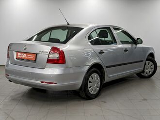 фото Skoda Octavia II 2010