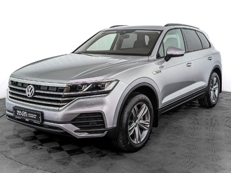 фото Volkswagen Touareg III 2018