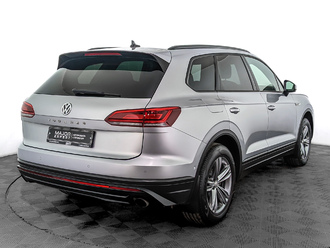 фото Volkswagen Touareg III 2018