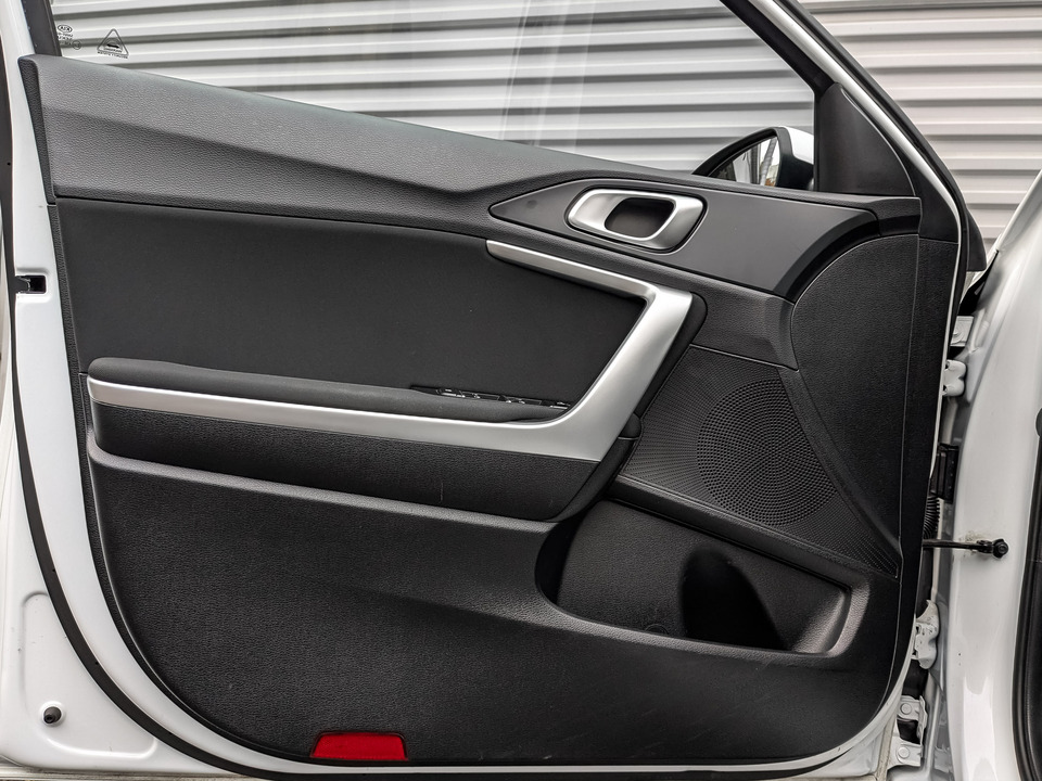 Kia Ceed с пробегом в автосалоне Форис Авто