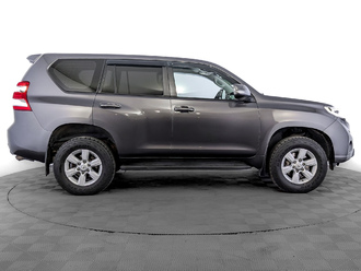 фото Toyota Land Cruiser Prado 150 2016