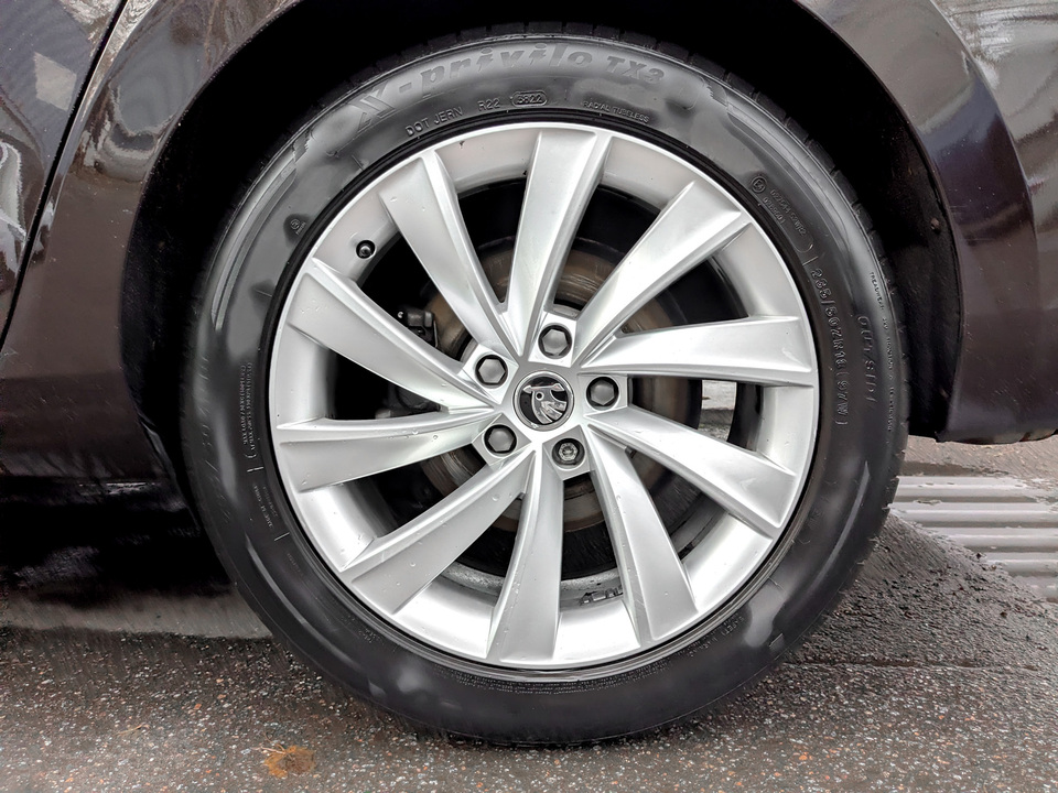 Skoda Superb с пробегом в автосалоне Форис Авто