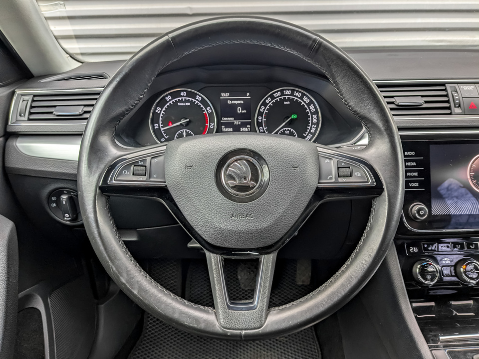 Skoda Superb с пробегом в автосалоне Форис Авто