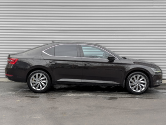 фото Skoda Superb III 2017