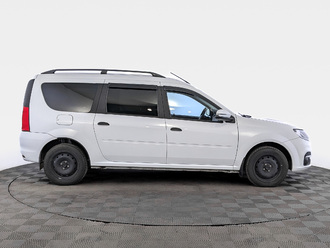 фото Lada Largus 2024