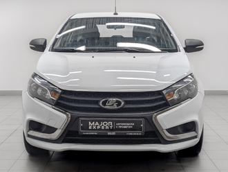 фото Lada Vesta 2020