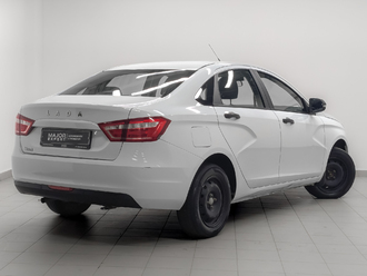 фото Lada Vesta 2020