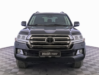 фото Toyota Land Cruiser 200 2018