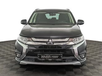 фото Mitsubishi Outlander III 2018