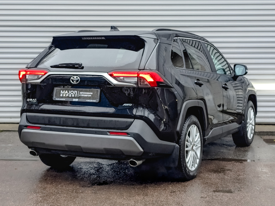 Toyota Rav-4 с пробегом в автосалоне Форис Авто