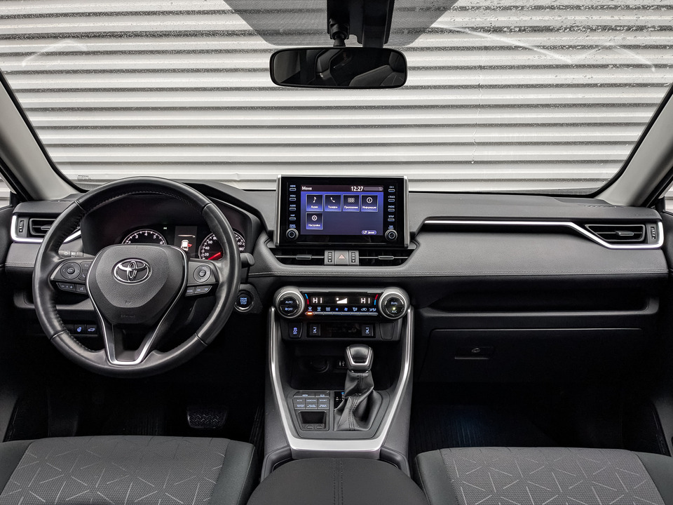 Toyota Rav-4 с пробегом в автосалоне Форис Авто