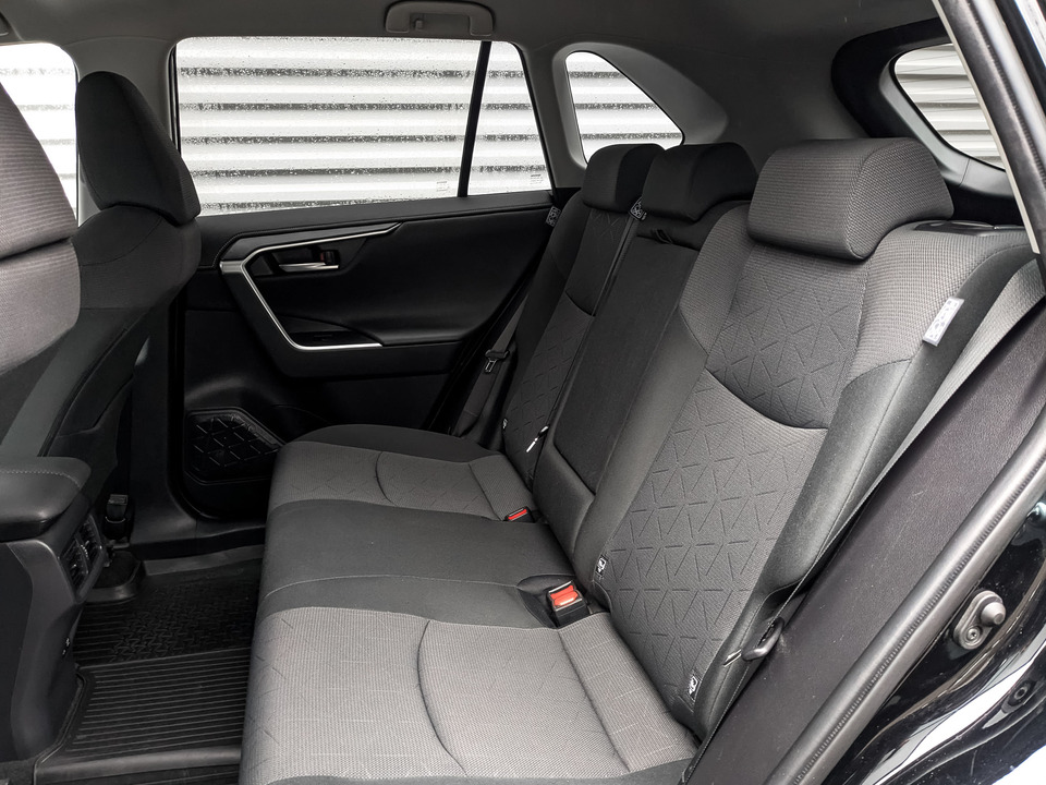 Toyota Rav-4 с пробегом в автосалоне Форис Авто