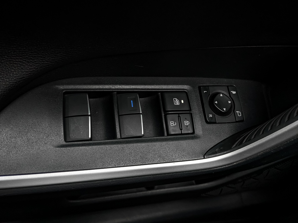 Toyota Rav-4 с пробегом в автосалоне Форис Авто