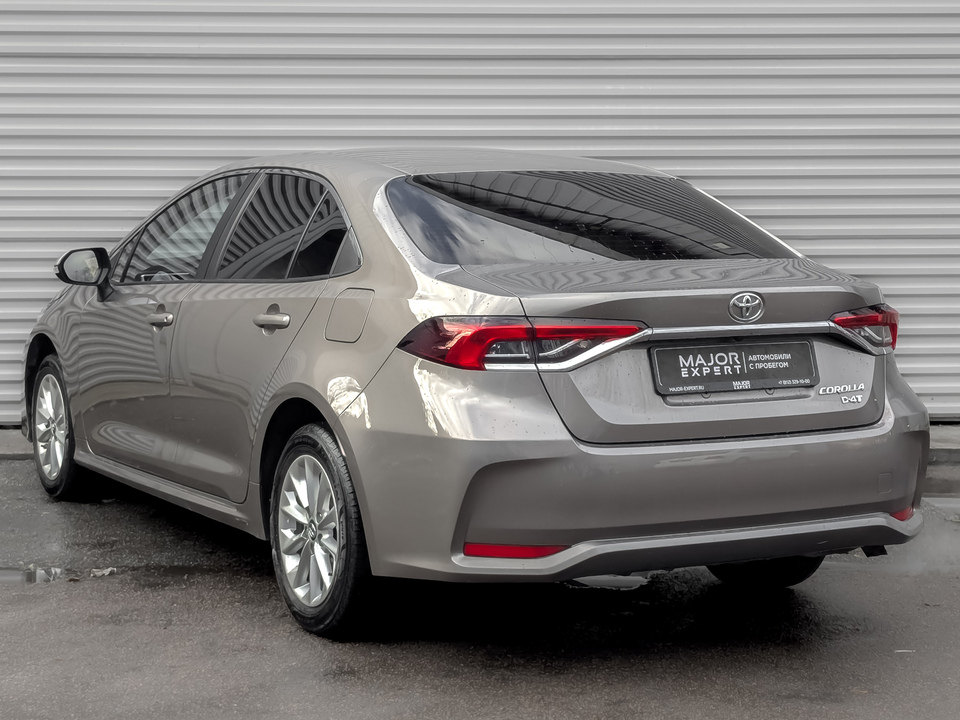 Toyota Corolla с пробегом в автосалоне Форис Авто