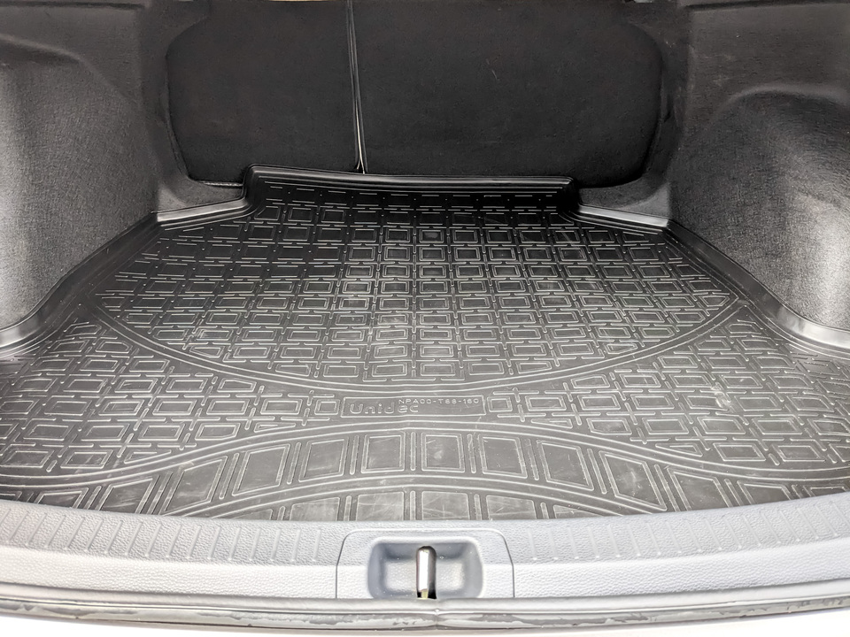 Toyota Corolla с пробегом в автосалоне Форис Авто