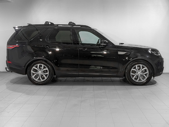 фото Land Rover Discovery V 2017