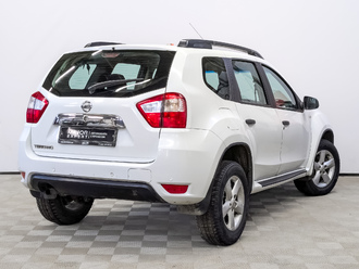 фото Nissan Terrano D10 2015
