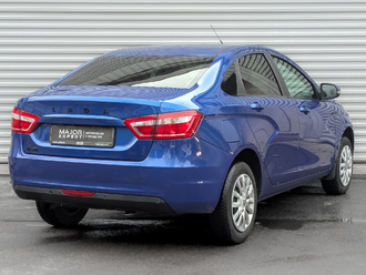 фото Lada Vesta 2020