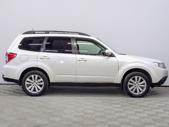 фото Subaru Forester III 2011