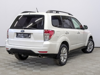 фото Subaru Forester III 2011