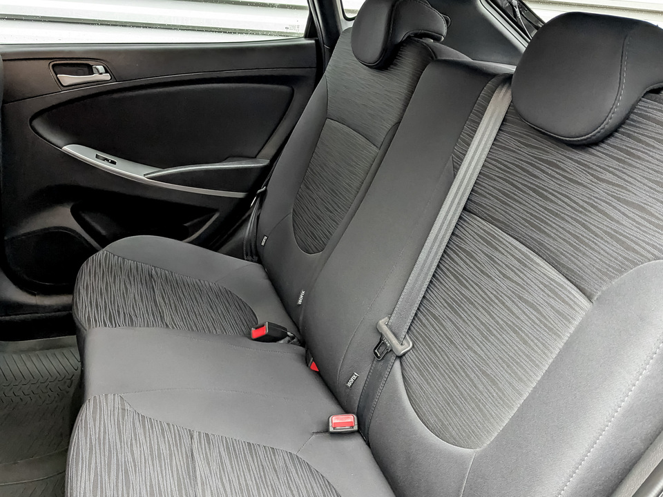 Hyundai Solaris с пробегом в автосалоне Форис Авто