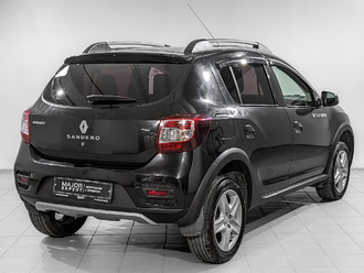 фото Renault Sandero II 2016