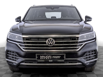 фото Volkswagen Touareg III 2019