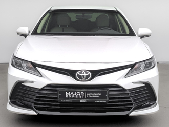 фото Toyota Camry VIII 2023