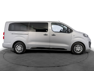 фото Opel Zafira Life 2021