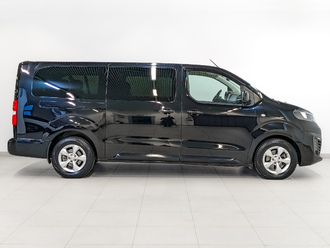 фото Opel Zafira Life 2021