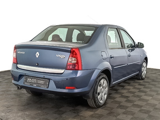 фото Renault Logan 2012
