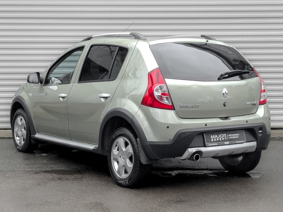 Renault Sandero с пробегом в автосалоне Форис Авто