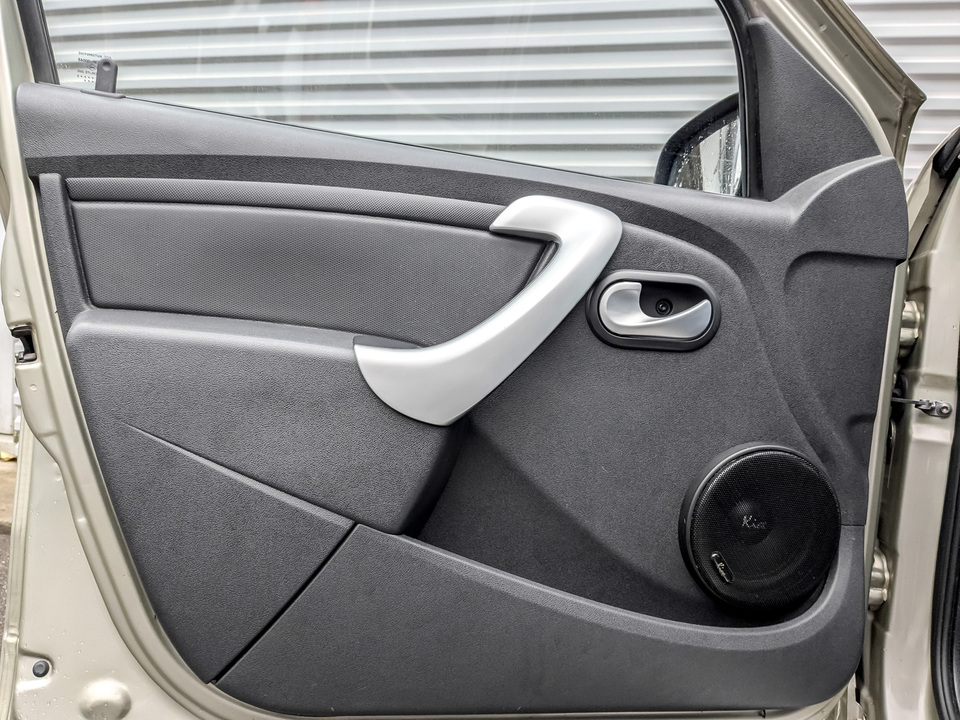 Renault Sandero с пробегом в автосалоне Форис Авто