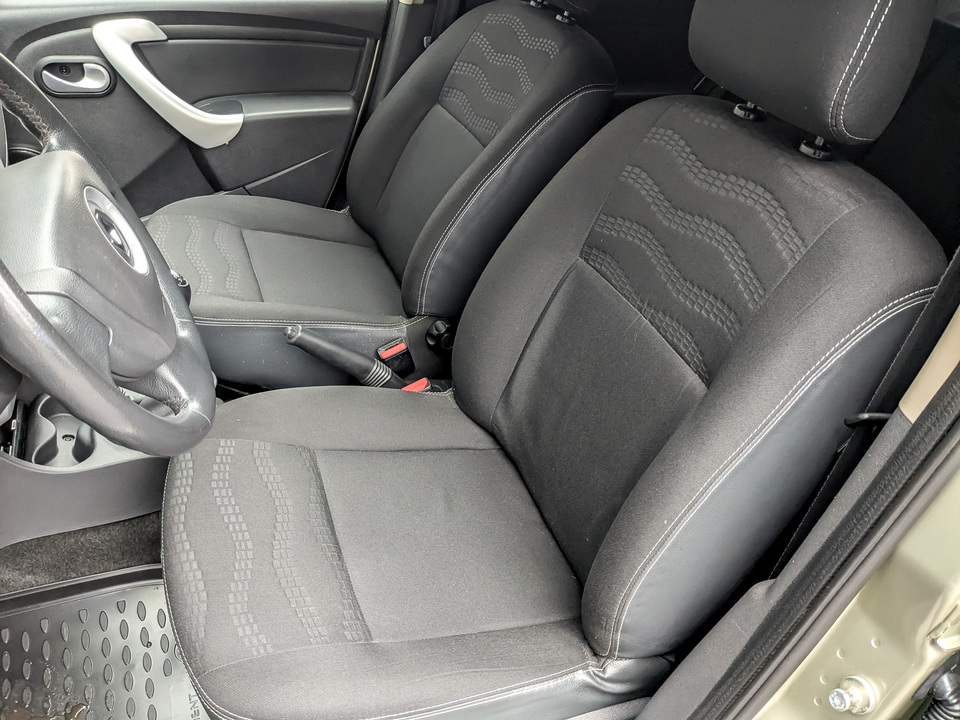 Renault Sandero с пробегом в автосалоне Форис Авто