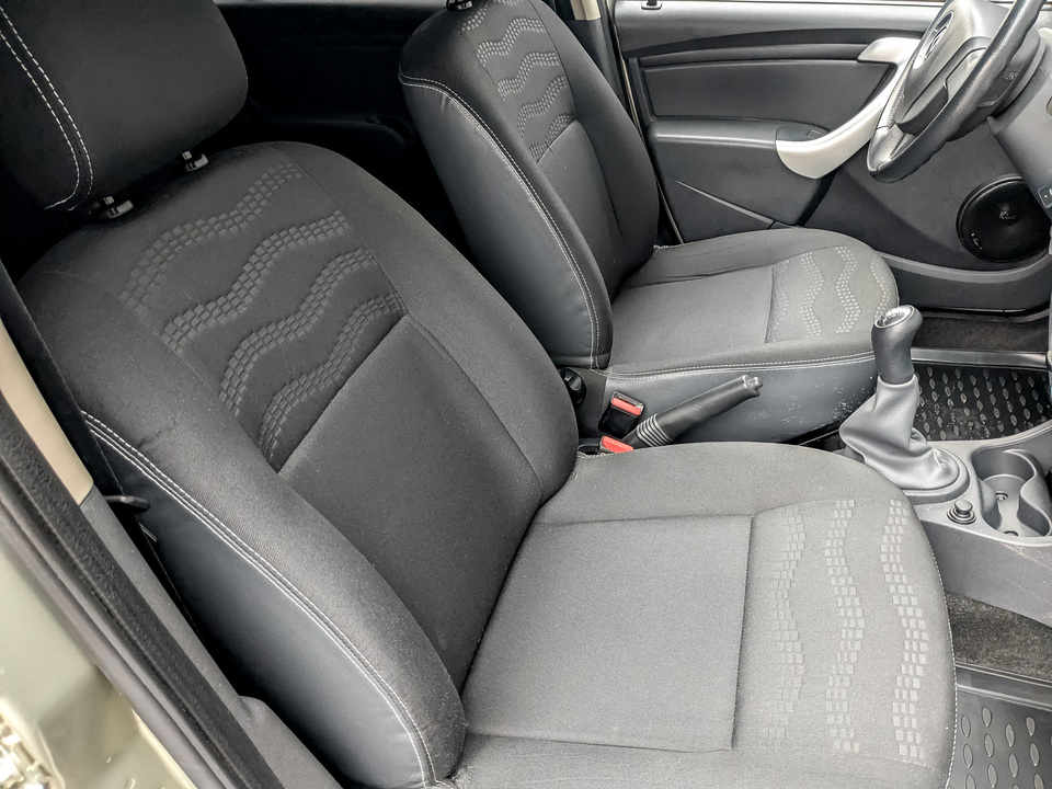 Renault Sandero с пробегом в автосалоне Форис Авто