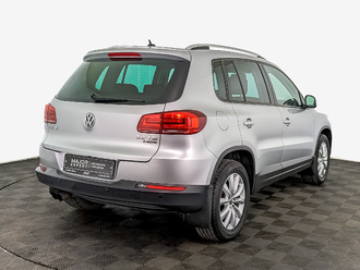 фото Volkswagen Tiguan I 2016