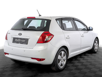 фото Kia Cee`d I 2010