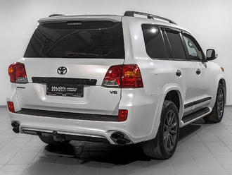 фото Toyota Land Cruiser 200 2015
