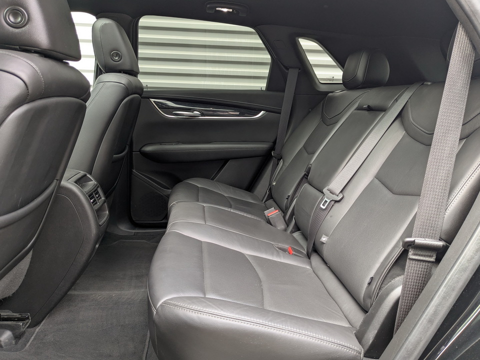 Cadillac XT5 с пробегом в автосалоне Форис Авто