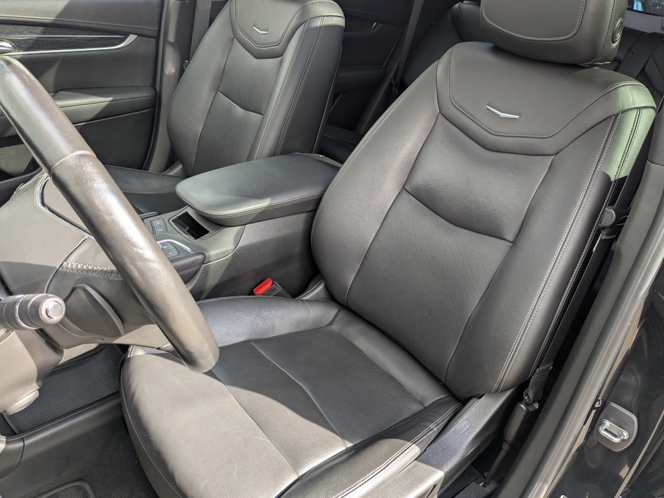 Cadillac XT5 с пробегом в автосалоне Форис Авто