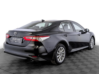 фото Toyota Camry VIII 2021